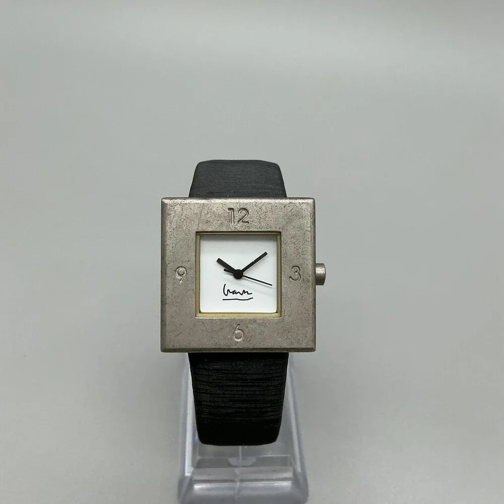 Projects Michael Graves Womens Watch 30mm Square Dial Silver Tone New Battery